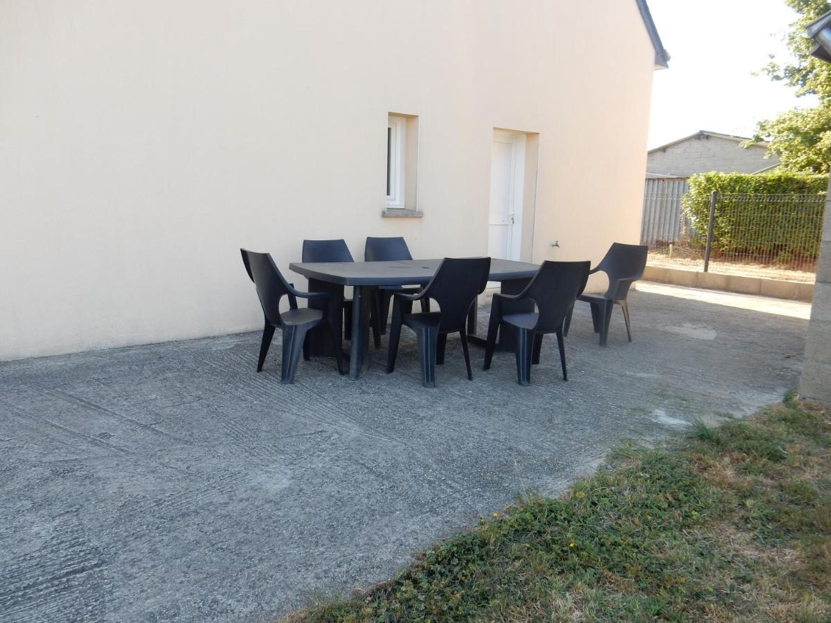Maison 3 Chambres 120M2 3Km Ploermel Ngoại thất bức ảnh